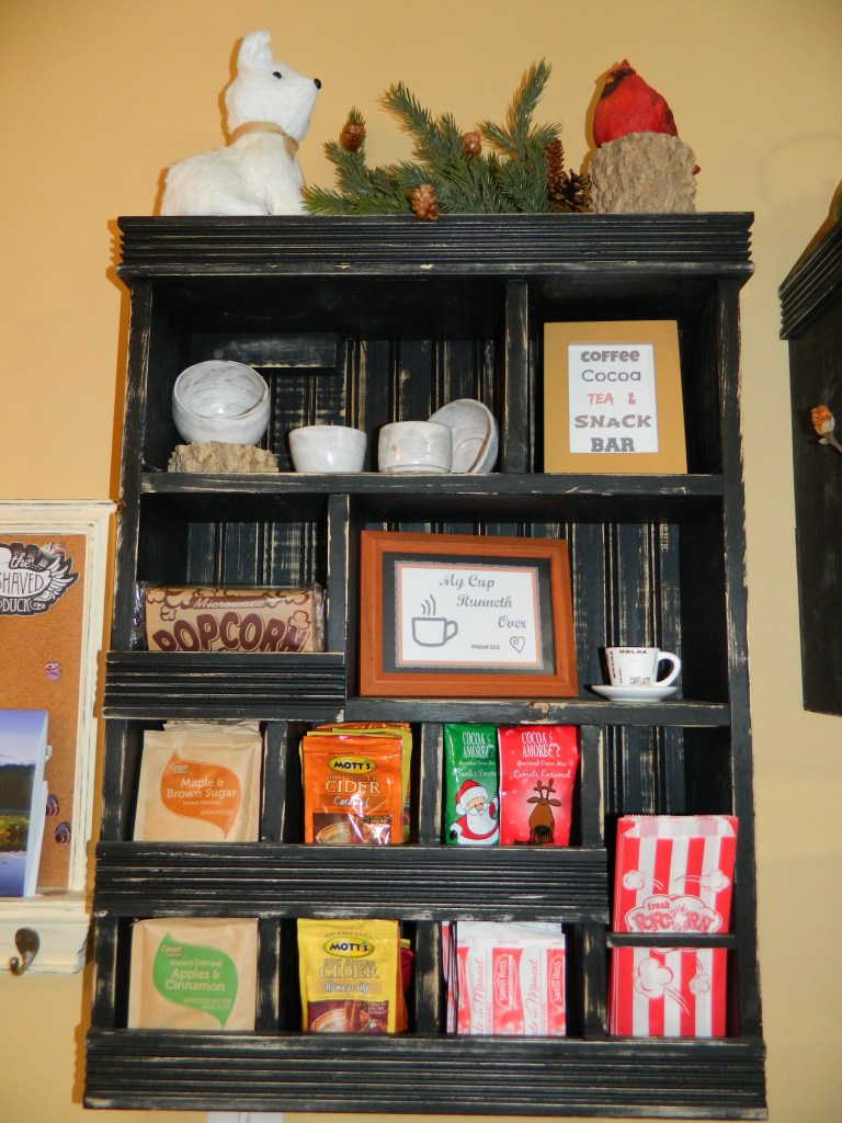 2) Cubbies for packets & decor